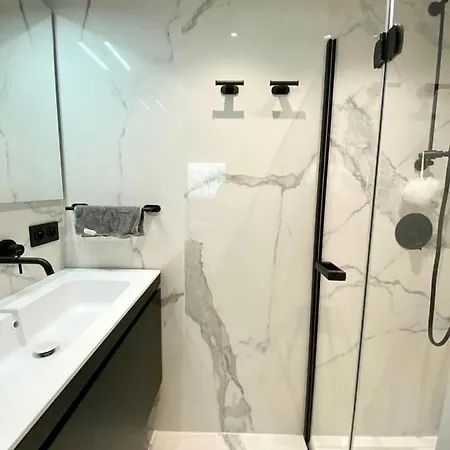 Апартаменты Studio Neuf Lumineux Proche Plage *