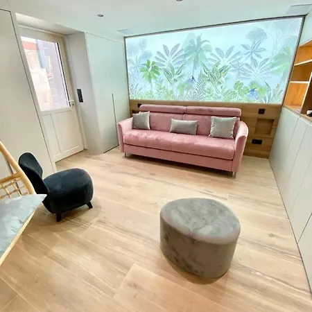 Studio Neuf Lumineux Proche Plage Апартаменты *